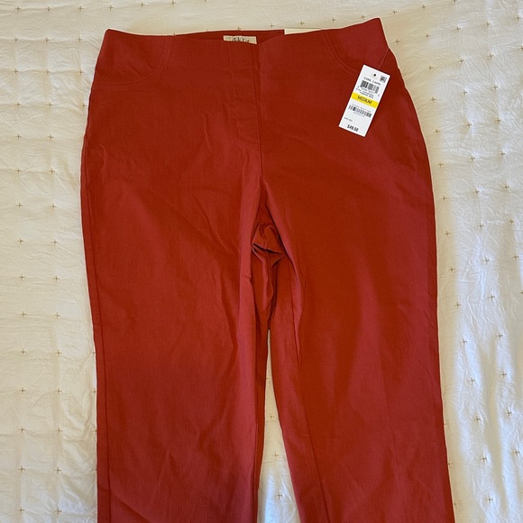NWT! Style & Co. Vibrant Red Pants - Picture 1 of 7